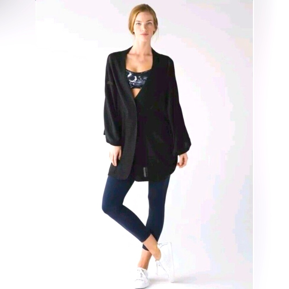 Lululemon Breeze Easy Wrap Cardigan Women’s Heathered Black Cashmere Blend 🧘🏻‍♀️